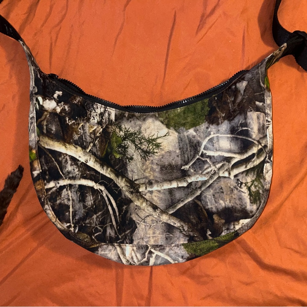 baggu photo forest medium crescent